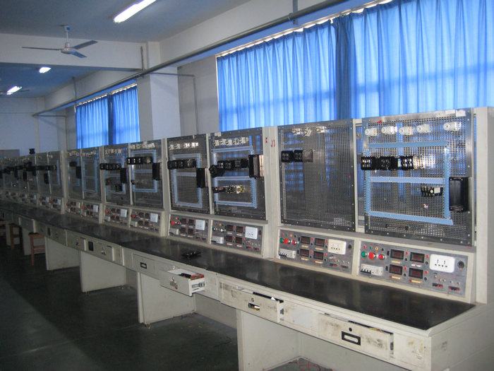 石家庄工程技术学校机电工程系实训室与计算机应用能力培养探析——基于河北培训网视角